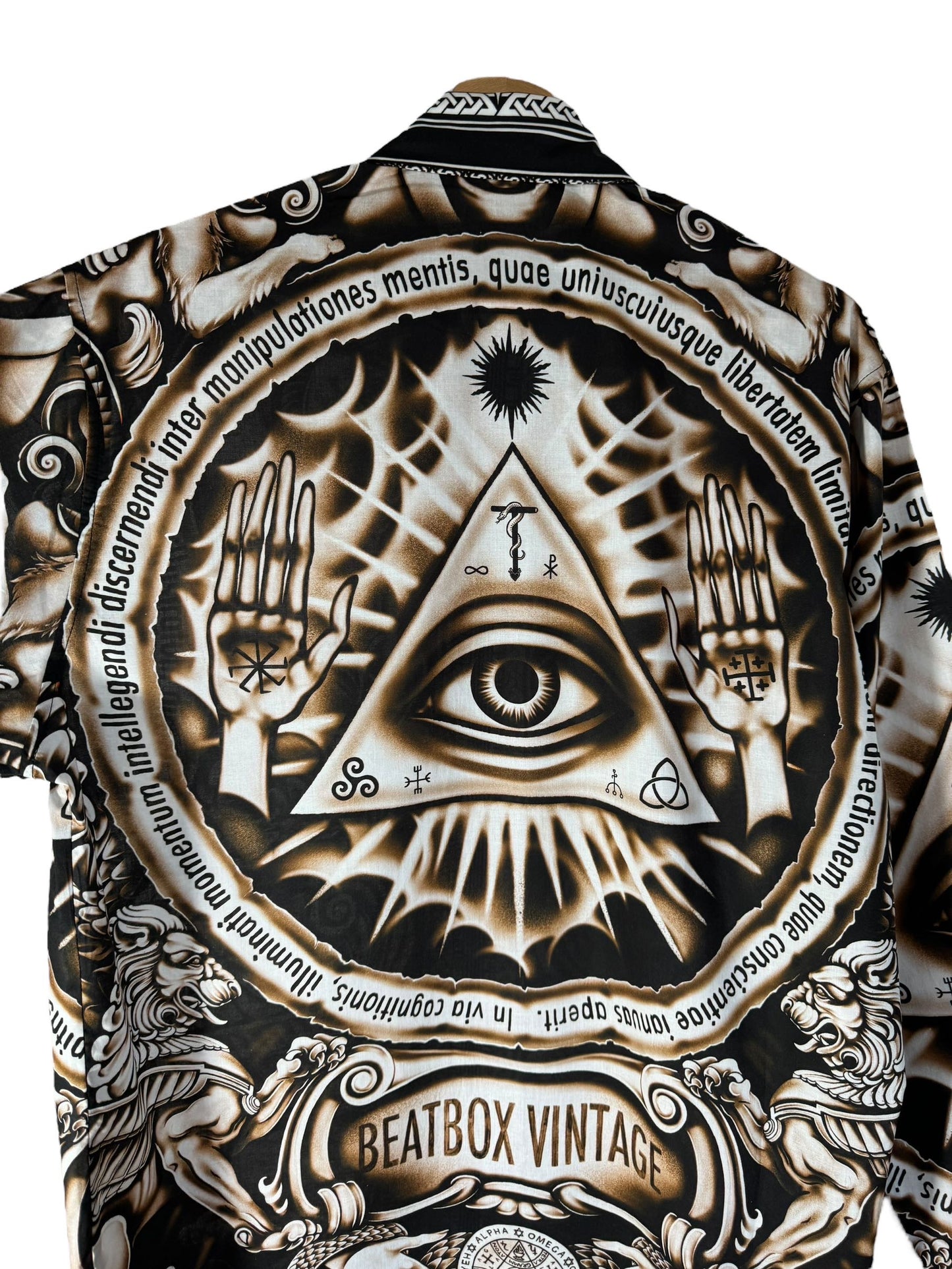 Distinctio dominated shirt