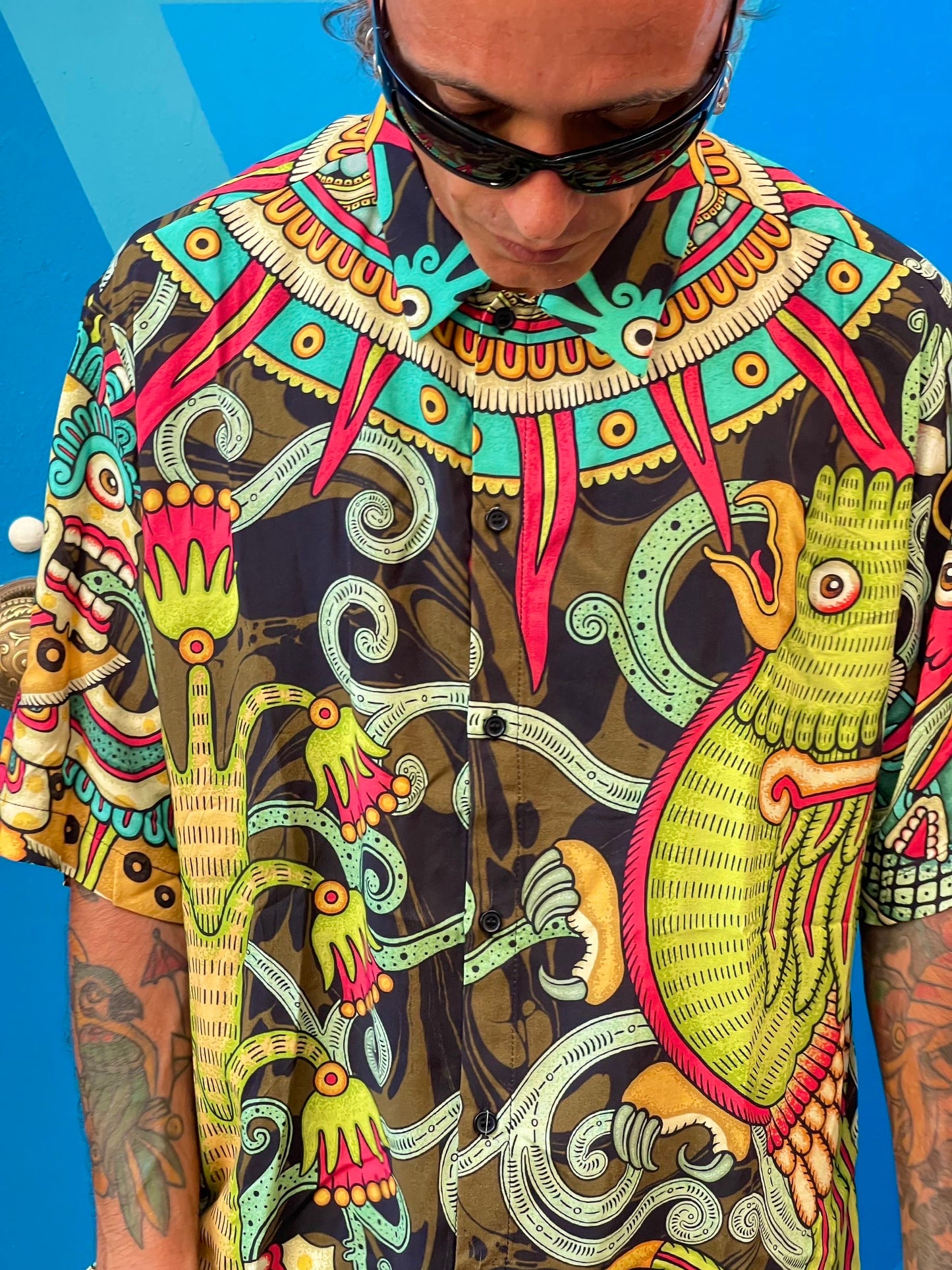 Tlapalli tlilli shirt