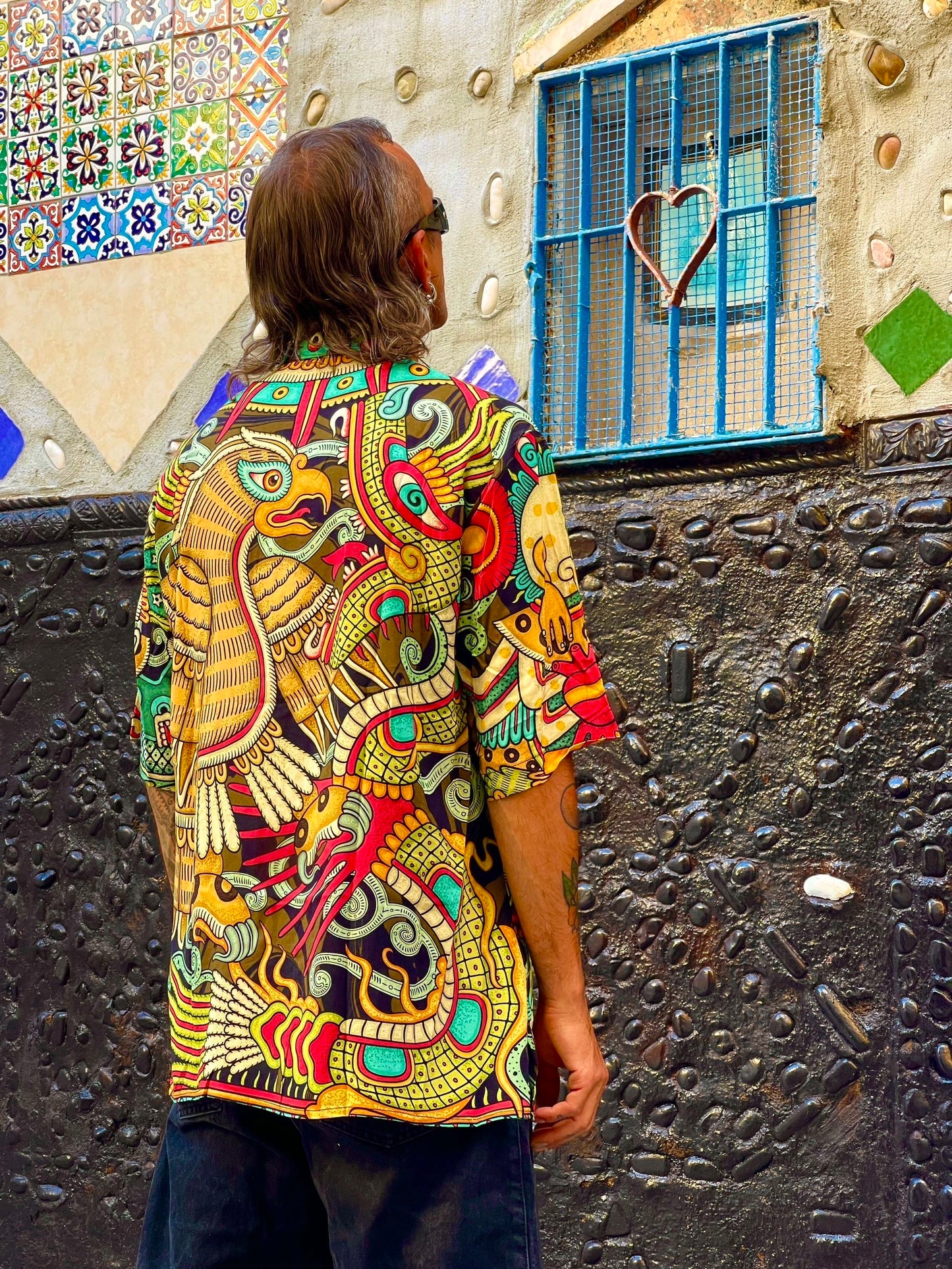 Tlapalli tlilli shirt