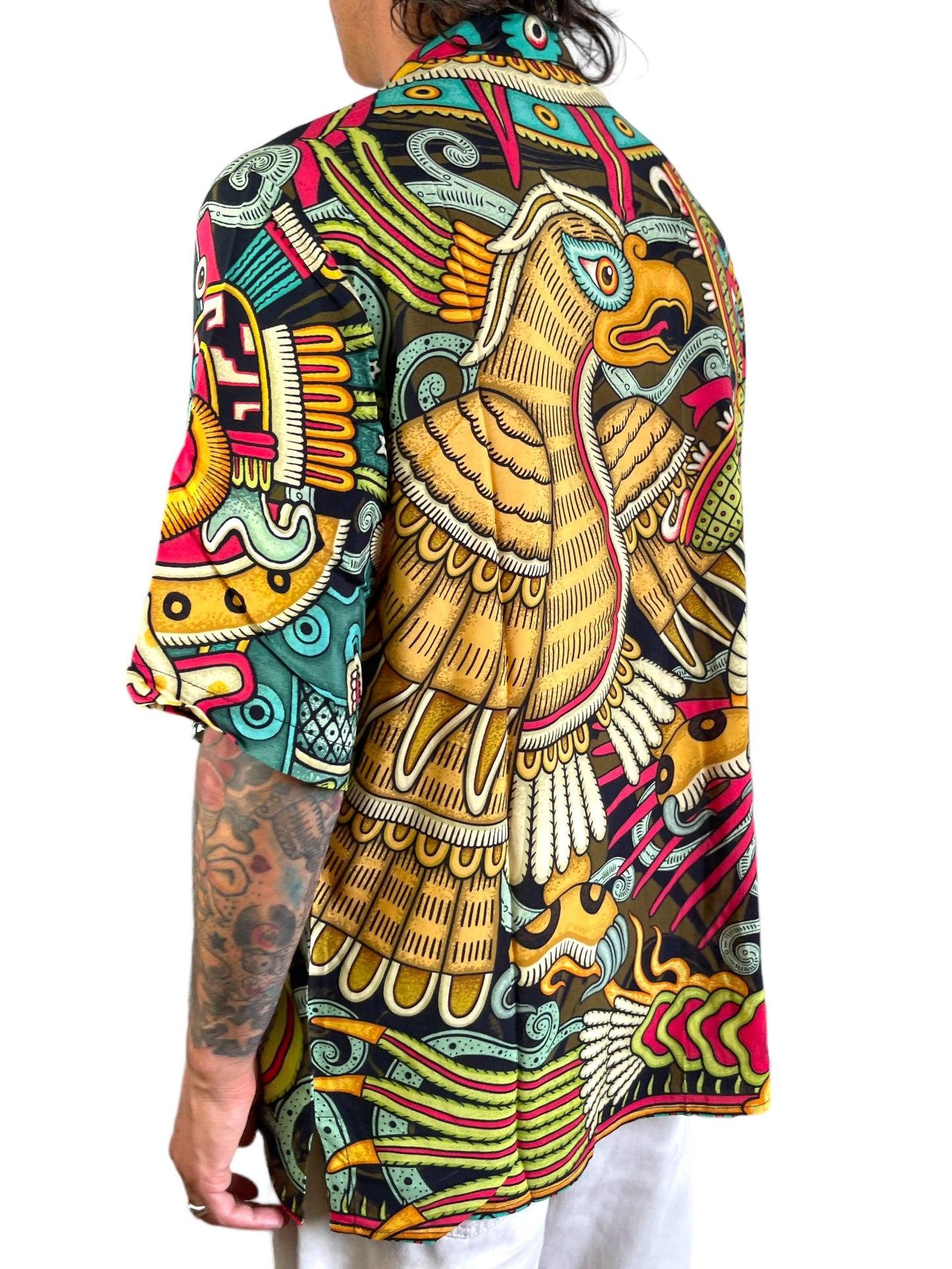 Tlapalli tlilli shirt