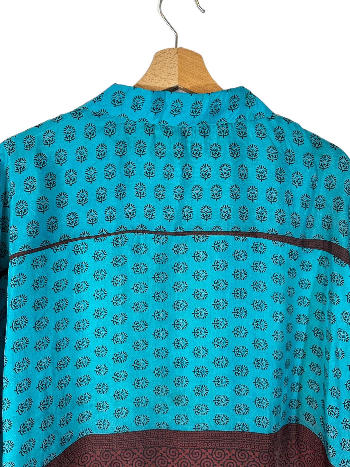 Camisa impressa de seda vintage (xl)