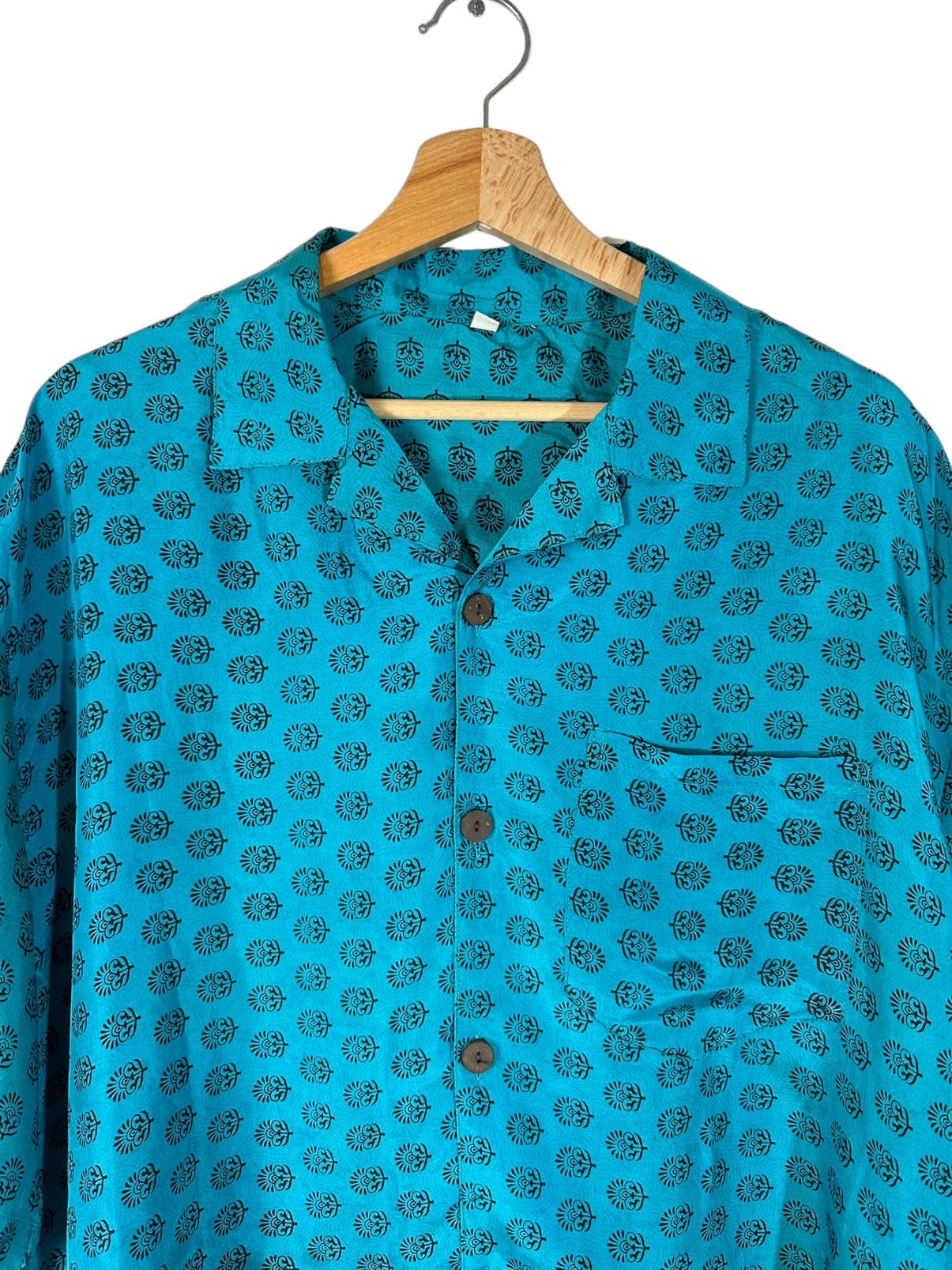 Vintage silk printed shirt (XL)